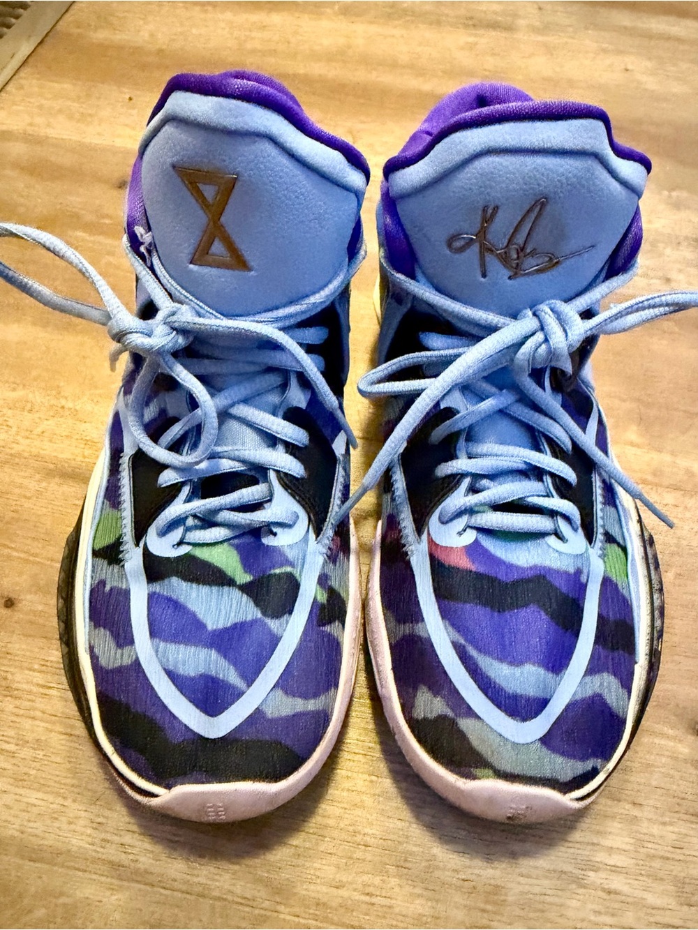 Nike Kyrie Infinity 1 Sneakers 6.5 Y